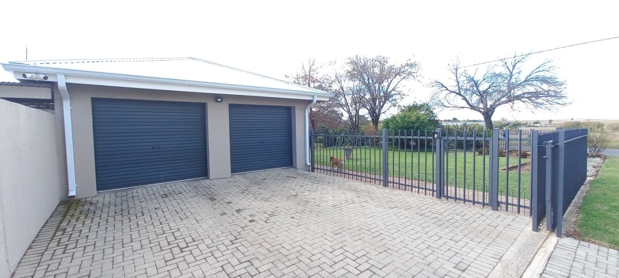 3 Bedroom Property for Sale in Jordania Free State
